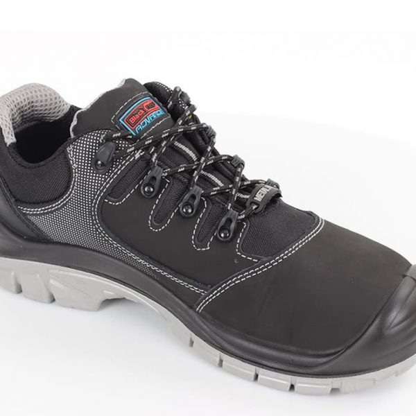 dewalt carson safety trainers